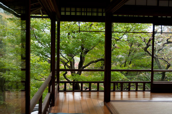 瑠璃光院